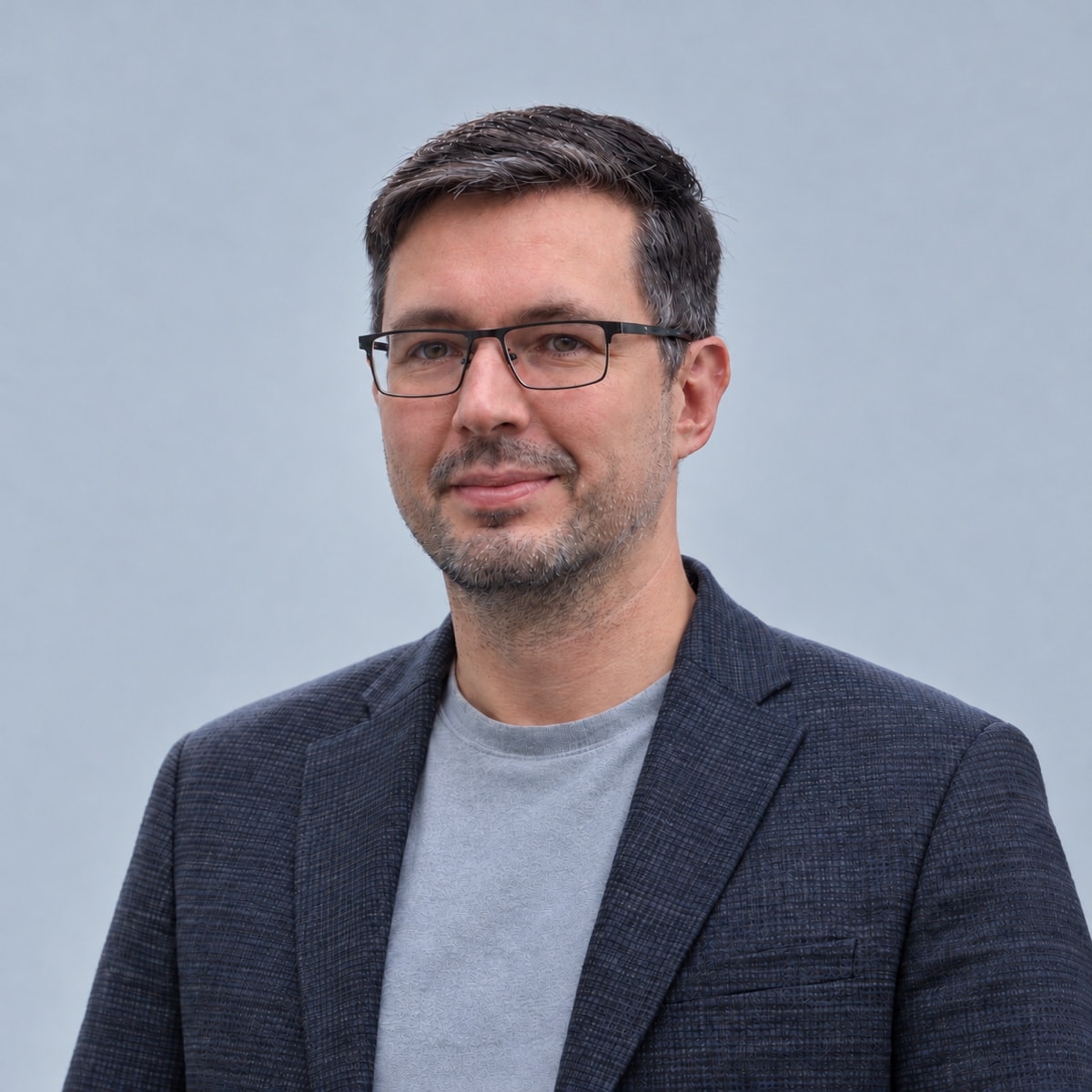 Константин Устинов